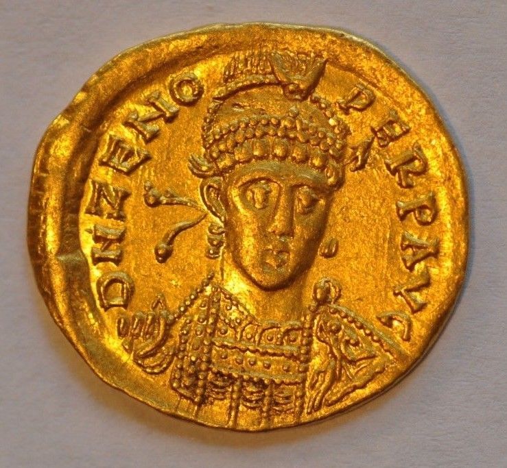 Solidus (476-491) Roman Empire ZENO, Constantinople Solidus Uncirculated, gold