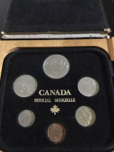 CANADA  1982   COIN SET  ***6 COINS***