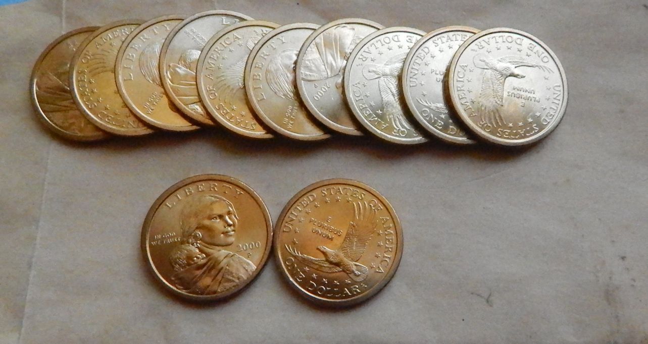 2000 P SACAGAWEA GOLDEN DOLLARS -UNCIRCULATED - FIRST YEAR OF ISSUE