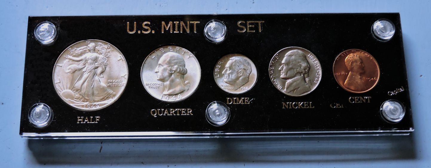 1946 P SILVER UNCIRCULATED MINT SET  -OUTSTANDING!