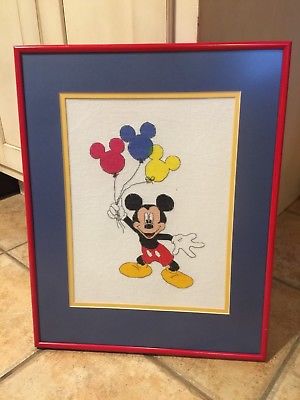 MICKEY MOUSE DISNEY BALLOONS RED FRAME 14 * 18 CROSS STITCH NURSERY TAPESTRY ART