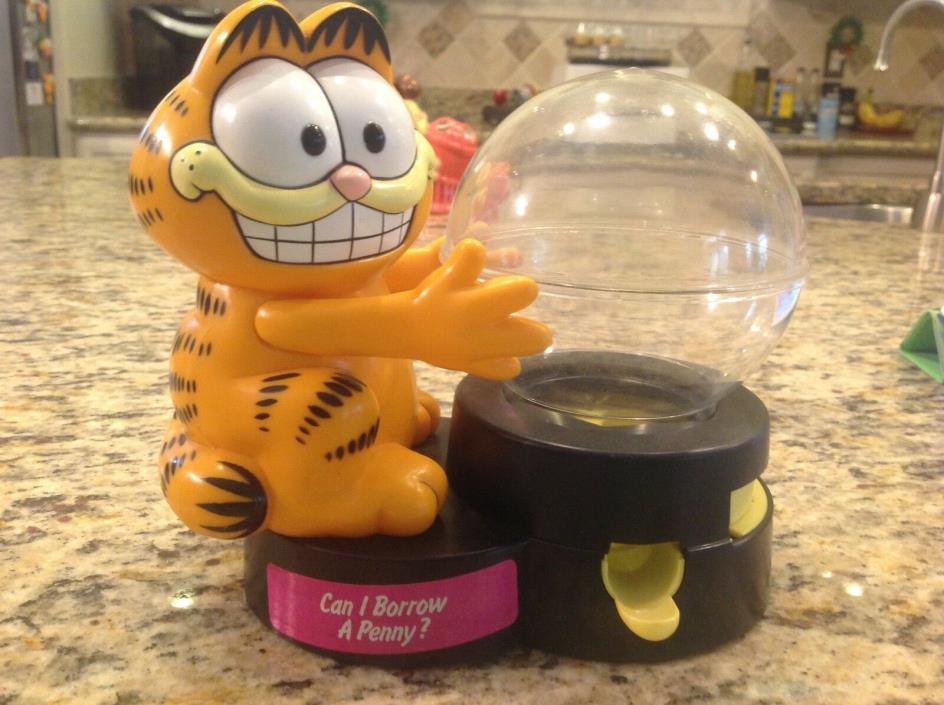 Vintage 1978 Superior Garfield Can I Borrow Penny Gumball Machine Coin Bank NICE