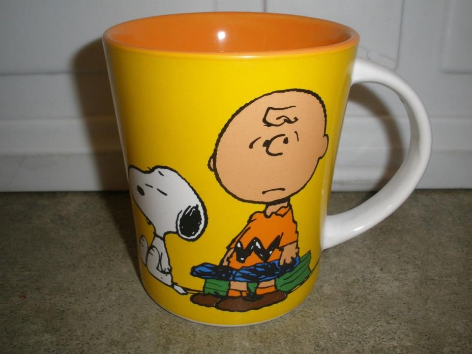 Peanuts Snoopy & Charlie Brown Ceramic Mug Microwave/Dishwasher Safe 15 Oz.