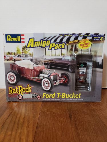 AMIGO PACK FORD T-BUCKET RAT RODS MODEL Kit REVELL roth fink 85-6689