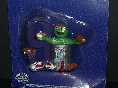SESAME STREET RARE HTF OSCAR THE GROUCH PVC W/9 CAKE TOPPER PLAY FIGURE 9 NEW