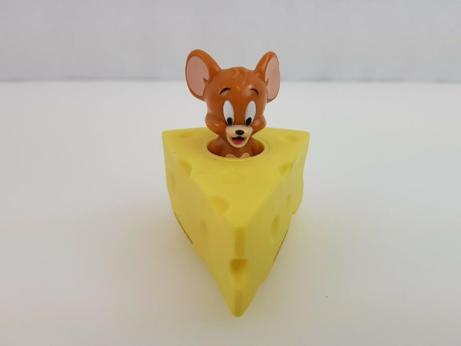 Cartoon Network TOM JERRY Pull Back Go Mouse Cheese Toy Vehicle Collectible Car