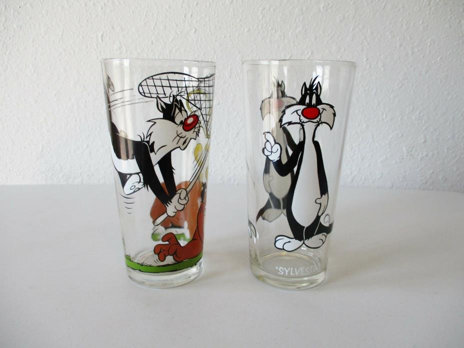 2-Pepsi Warner Bros Glasses-1973 Sylvester & 1976 Sylvester w/Tweety Thick