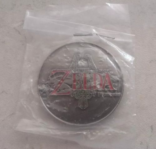New and Sealed The Legend Of Zelda Twilight Princess Rare Promo Coin Nintendo