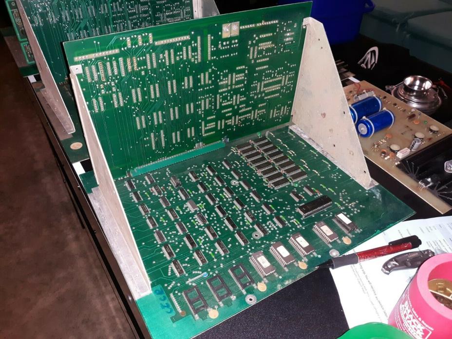 space invaders deluxe pcb