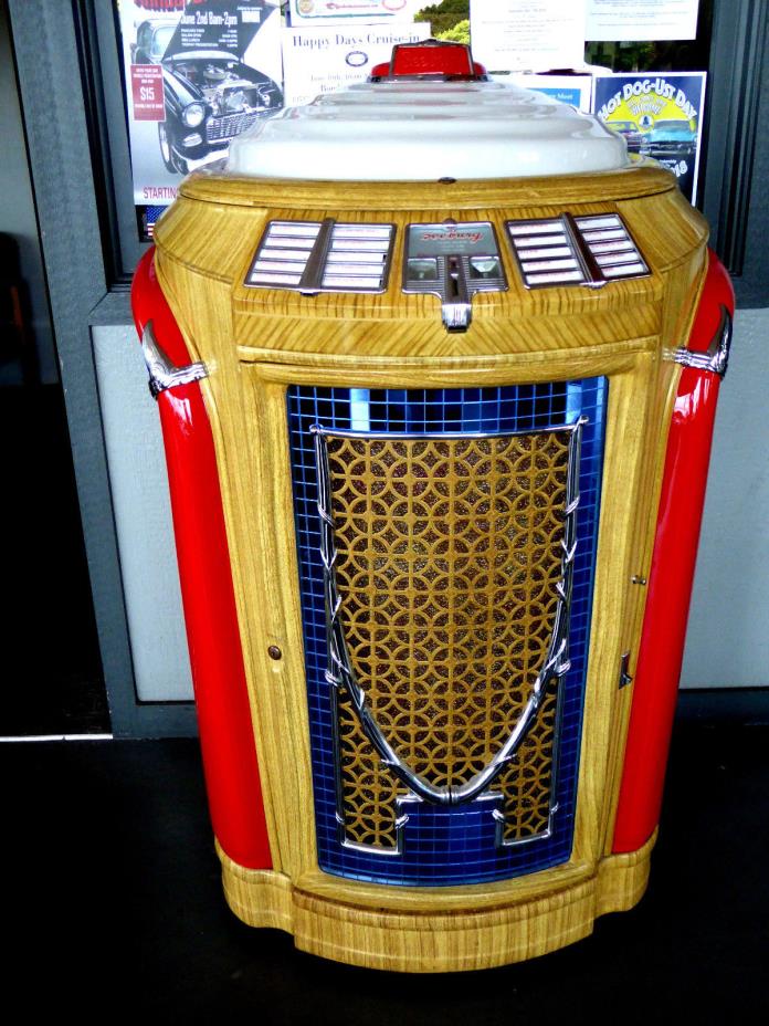 1948 Seeburg Jukebox Trashcan Model 148ML