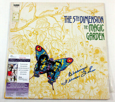 Florence LaRue Signed Record Album The 5th Dimension The Magic Garden  JSA AUTO