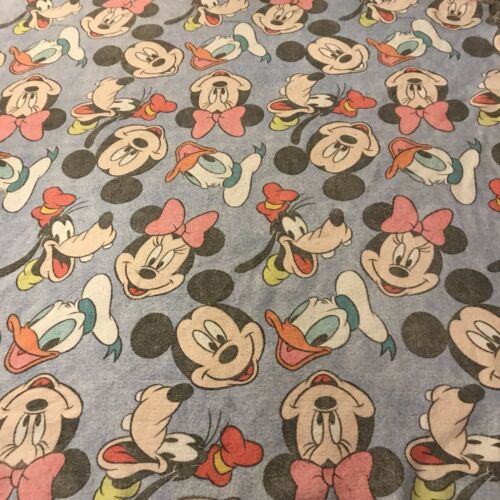 Disney BLANKET Mickey Mouse and Friends Fleece Donald Duck Minnie Goofy Blue