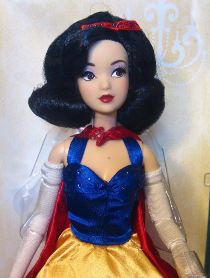 Disney Princess Designer Doll SNOW WHITE 4512/6000 - 2011