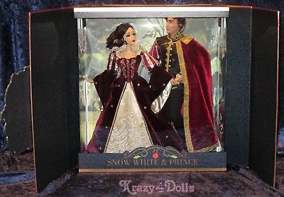 Disney Limited Edition 650 Designer Snow White And Prince Platinum Doll Set NEW!