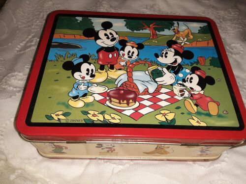 Mickey mouse lunch box vintage having a picnic picture 1997 series