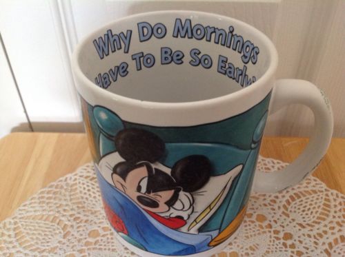 EXTRA HUGE Large Disney Mickey & Pluto Coffee Mug Cup 