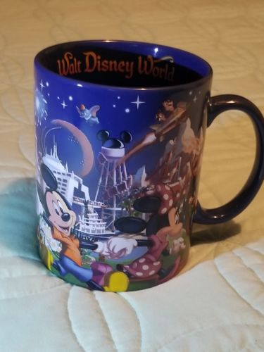 Walt Disney World Collectible Mickey Minnie Goofy Ceramic Coffee Mug Theme Parks