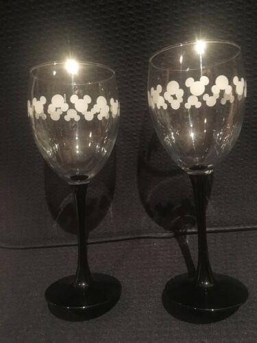 DISNEY Set of 2 Wine Glasses W/ Frosted MICKEY MOUSE Heads Black Stems Toasting