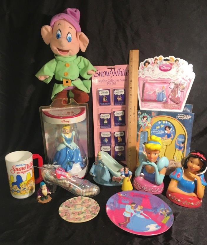 Cinderella & Snow White Lot of 14 cool items+ over 10 Books, vintage Walt Disney