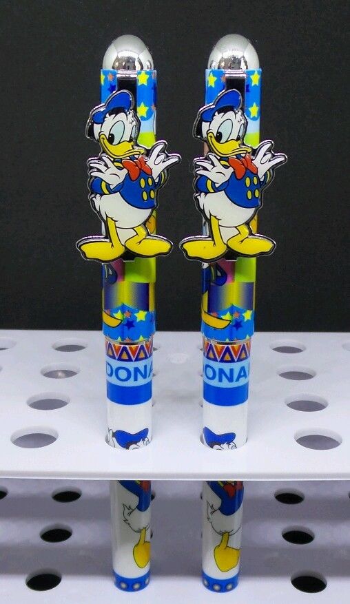Disney Donald Duck Autograph Ink Pens for Photo Albums Books More Lot of  2