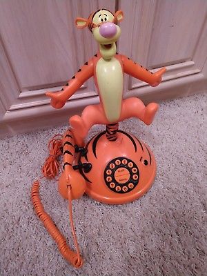 Vintage Walt Disney Tigger from Winnie the Pooh Animated, Talking Telephone