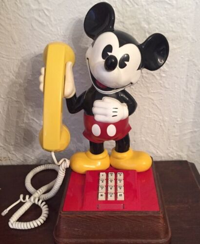 Vintage 1976 Mickey Mouse Push Button Touch Tone Telephone / PHONE Works