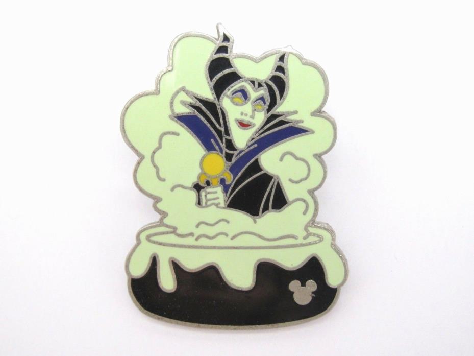 Maleficent 2005 Disney Pin 42030 WDW Cast Lanyard Collection 4 - Villains Tac