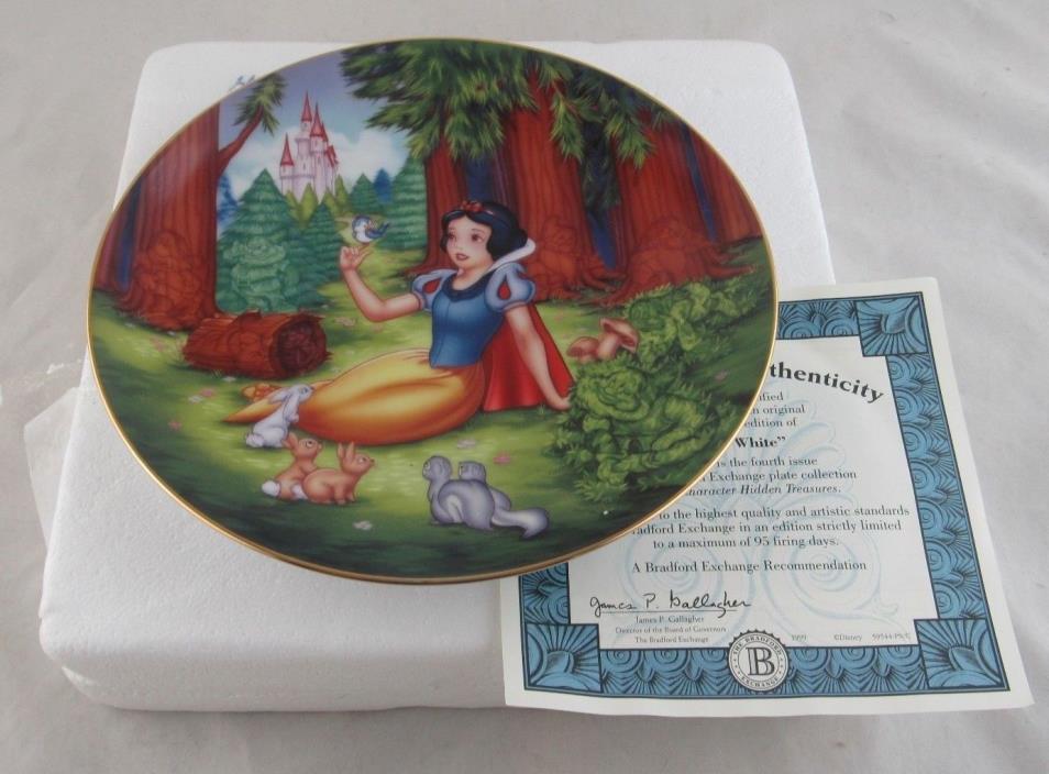 Disney Bradford Exchange Snow White Character Hidden Treasures Series Plate