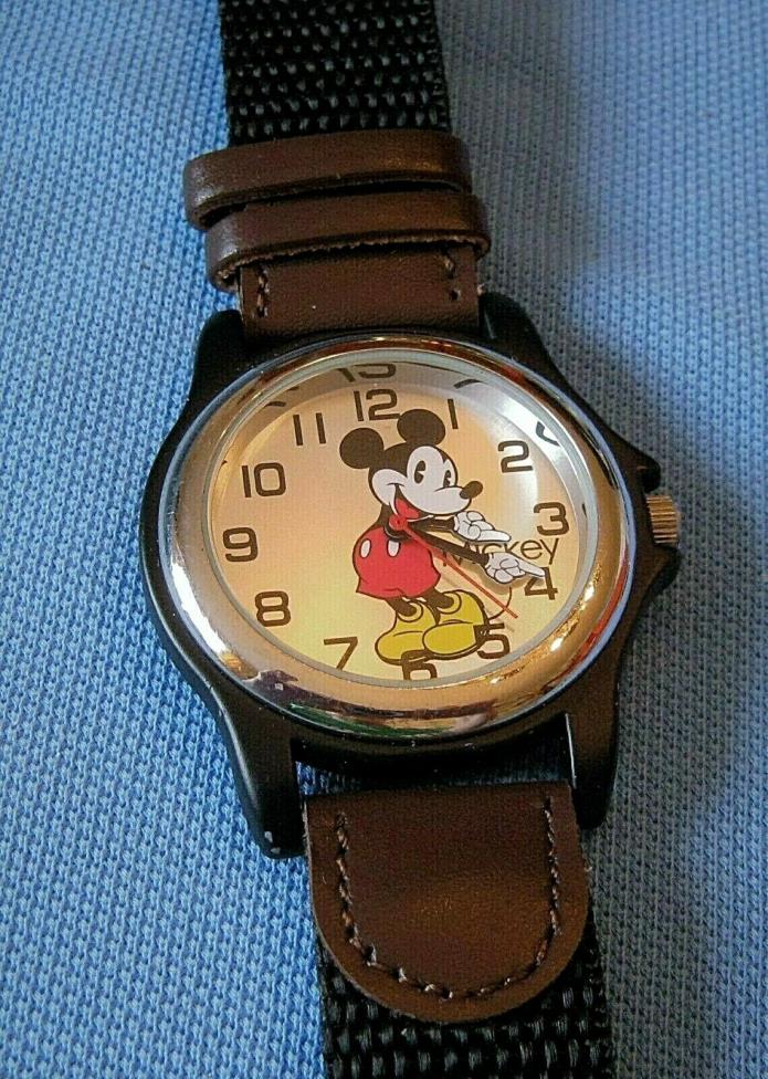 Disney Mens Sport Mickey Mouse Watch New