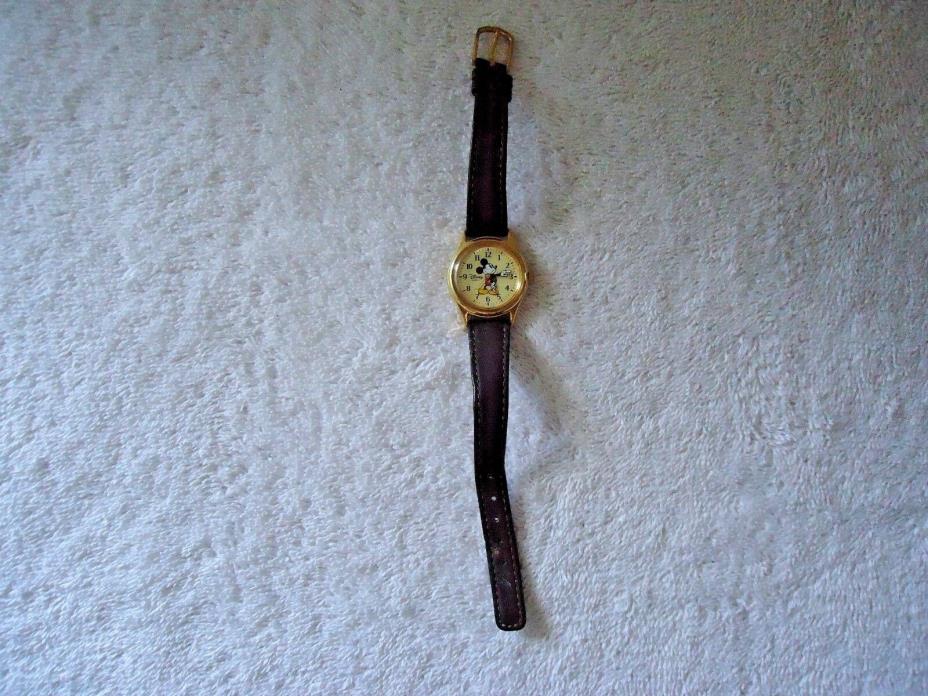 Vintage Disney Quartz Disney Time Works Womens Mickey Mouse Wristwatch
