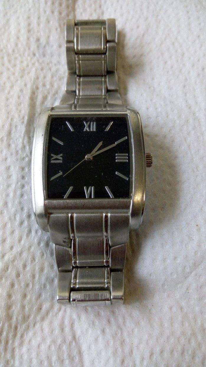 Classic Men watch Silver tone stainless steel