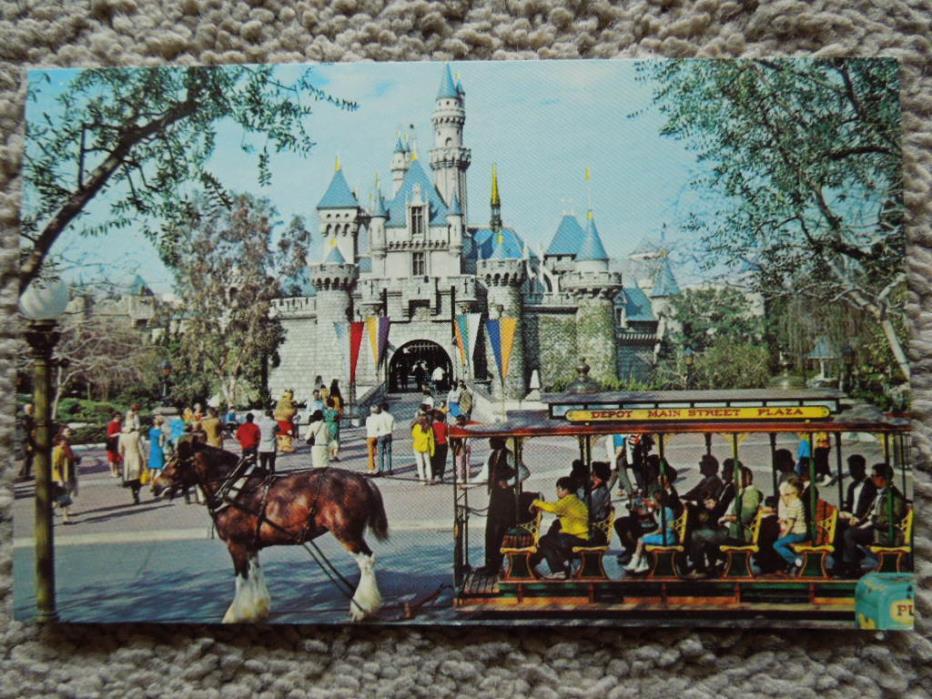 Disneyland Blue Back Un-used Postcard 01110474 DT-35924-C Sleeping Beauty Ca.FA