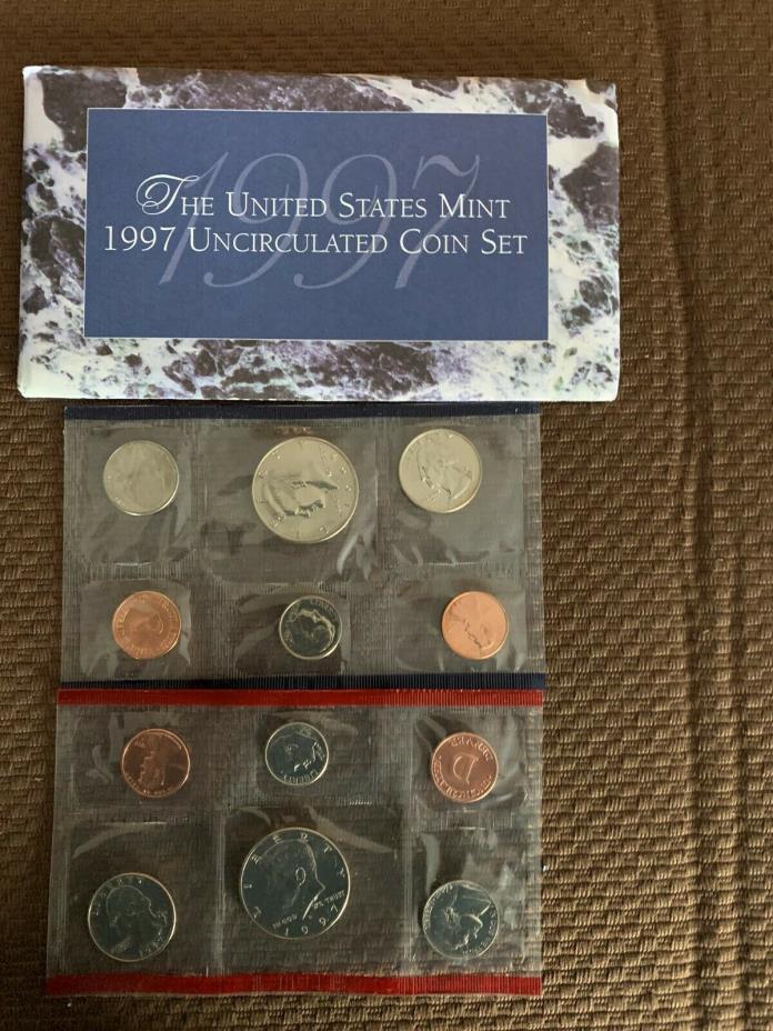 1997 Denver and Phila. mints uncirculated coin sets.