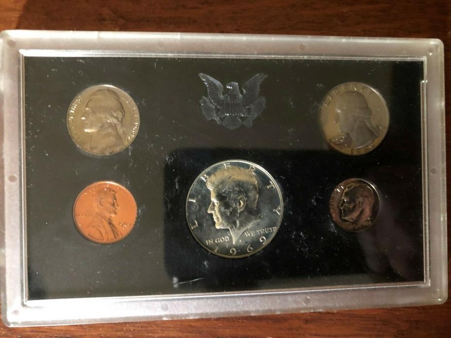 1969-S U.S.Proof set with 40% Silver Kennedy Half, No Box Free Shipping.