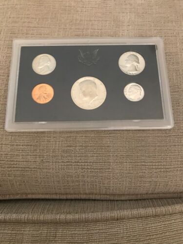 1971 United States Mint Proof Set. P1