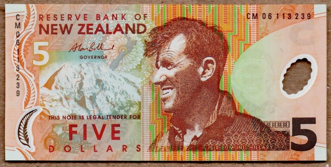 New Zealand UNC Note 5 Dollars ND 2006 P-185