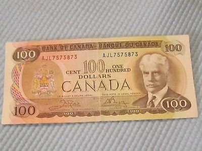 #2 1975 Canadian $100 Dollar Bank Note Bill, Circulated.