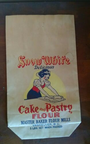 vintage SNOW WHITE cake & pastry flour bag, Great graphics & colors 15 x 8.5 in