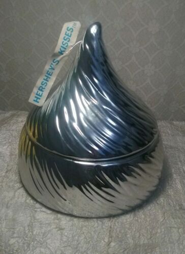 VINTAGE HERSHEY KISS Large SILVER CERAMIC COVERED CANDY DISH 1993 6”