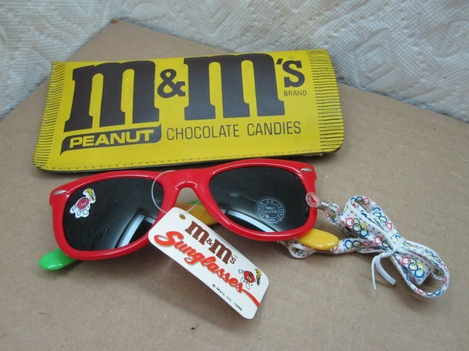 M & M plastic sunglasses vintage 1988 w case plain & peanut FAST SHIPPING