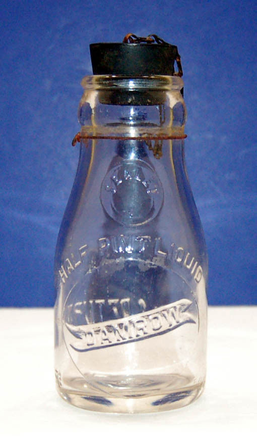 Vintage Half Pint Raised Letters Embossed DAMROW Dairy Milk Bottle With Stopper