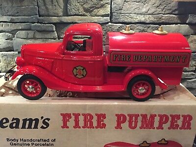 Jim Beam Decanter Fire Pumper New in Box