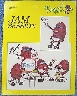 1988 THE CALIFORNIA RAISINS CROSS STITCH LEAFLET PATTERNS - JAM SESSION - MINT