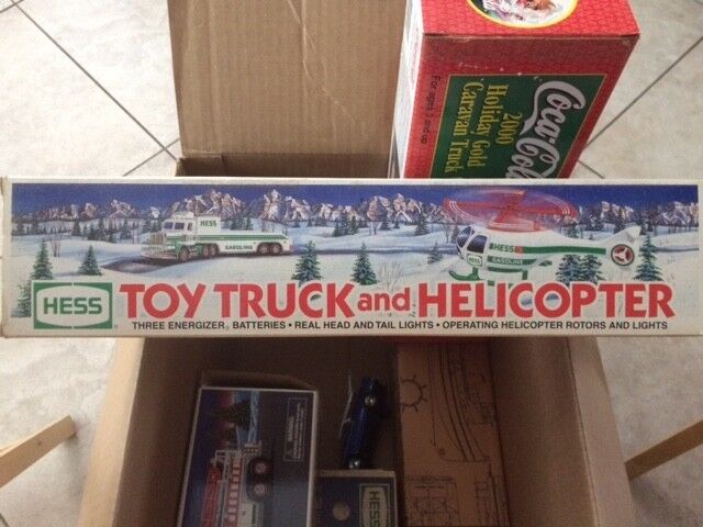 1995 HESS Toy Truck With Helicopter