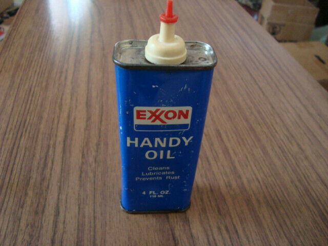 Vintage EXXON Handy Oil 4 oz Tin Can Oiler Excellent Condition Empty can