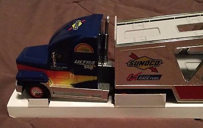 Sunoco Car Carrier 1999 Collector's Edition Sixth Of A Series