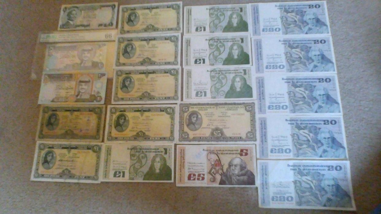 Large lot of Irish/Jordanian Banknotes (can be sold separately). Free postage.