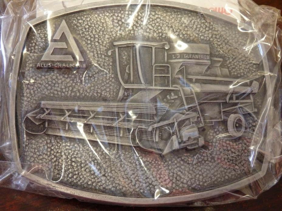 Allis-Chalmers Gleaner Belt Buckle featuring L3 with grain head! NOS