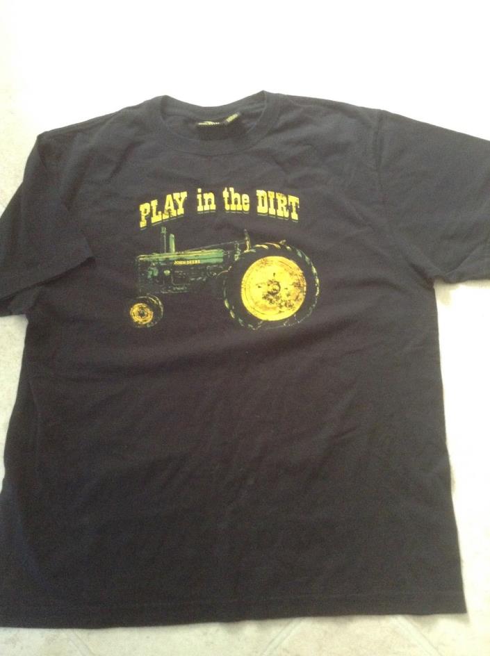 John Deere Play in the Dirt shirt xl
