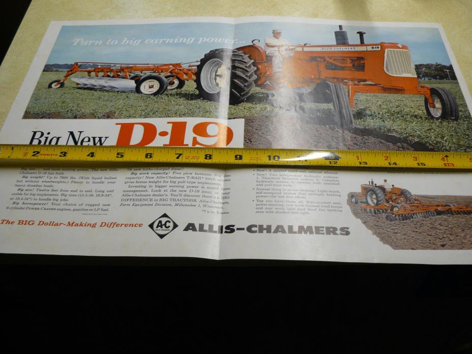 THE FARM QUARTERLY -SPRING 1962 -AD- ALLIS CHALMERS D-19 5-PLOW CLASS 2-PAGE